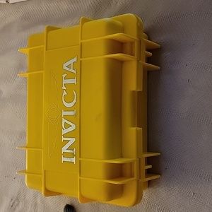 Invita pelican case